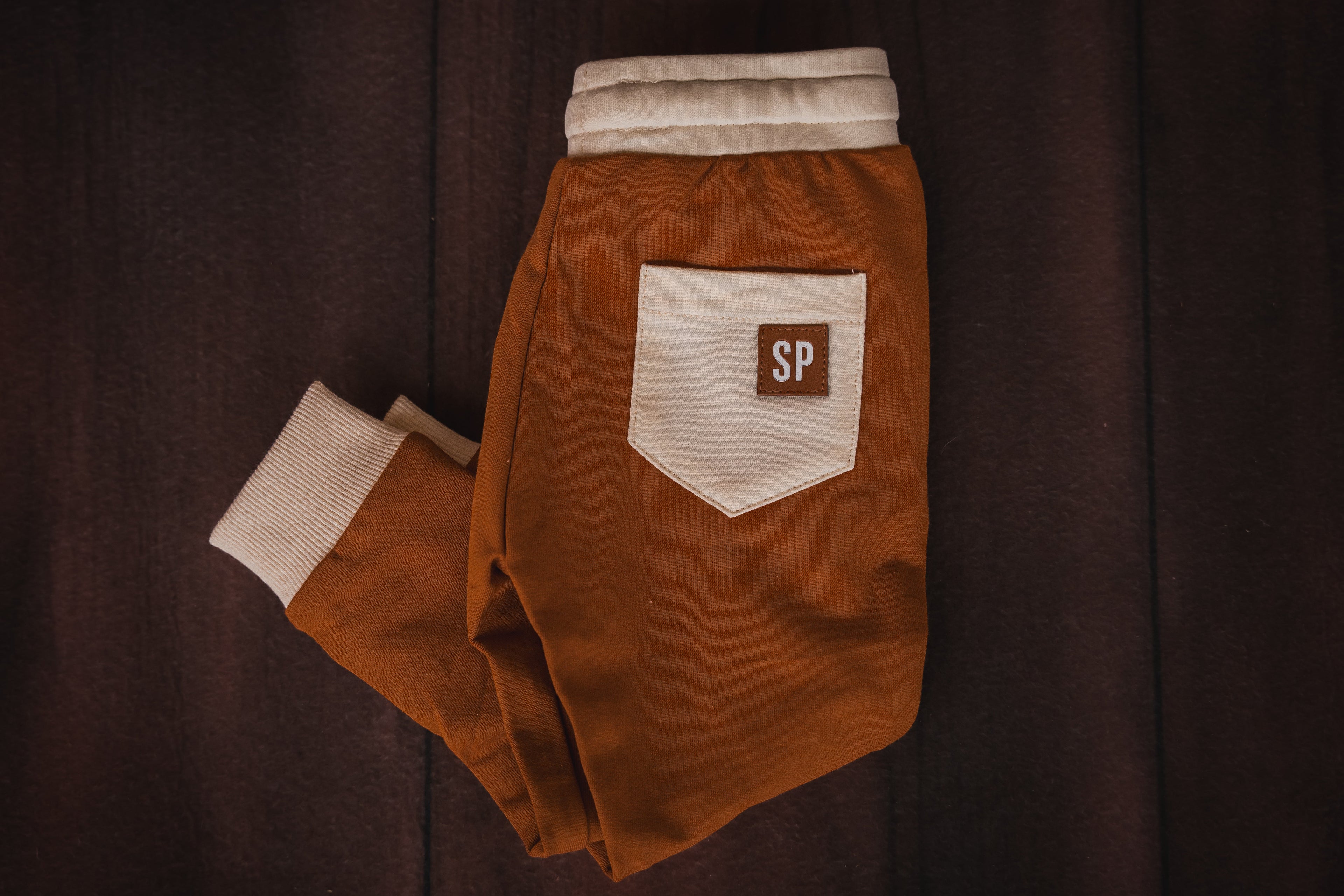 Leaf Walker Joggers