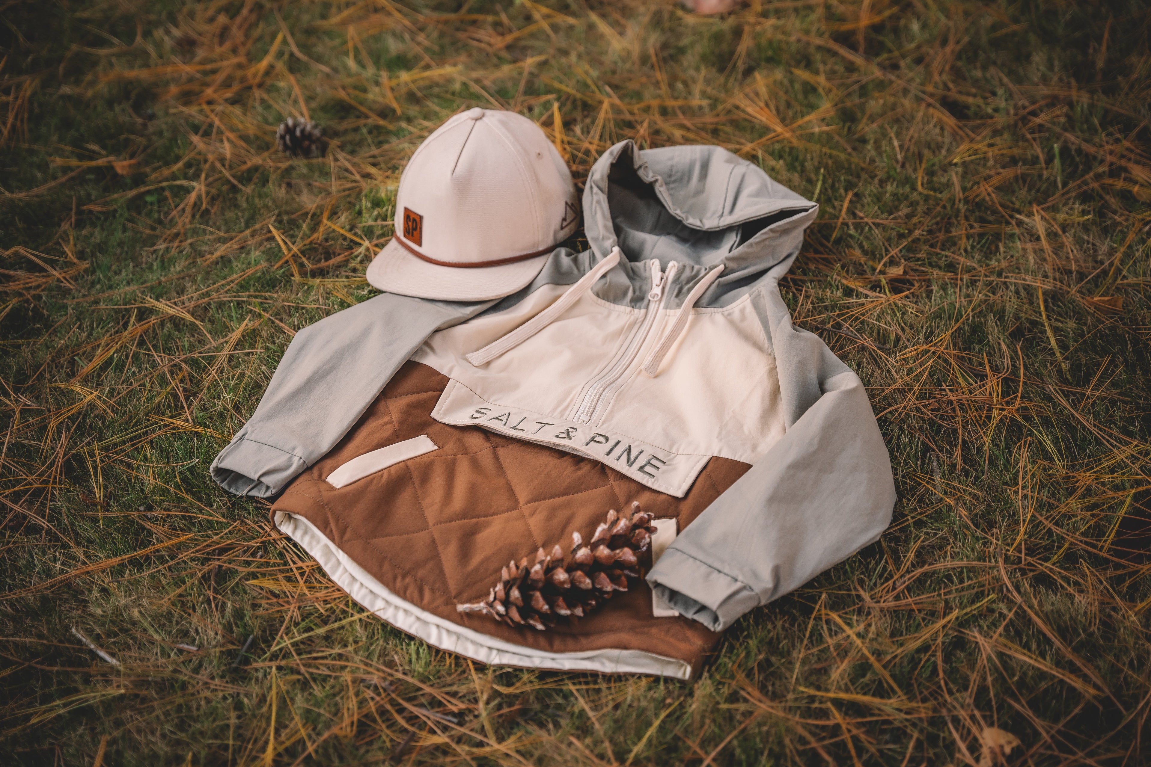 Core Salt & Pine | Windbreaker